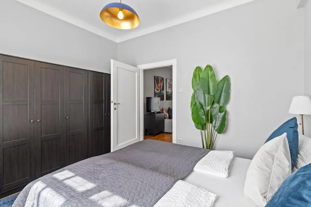 3 Min To U3 Neubaugasse I Fast Wifi Apartment Vienna