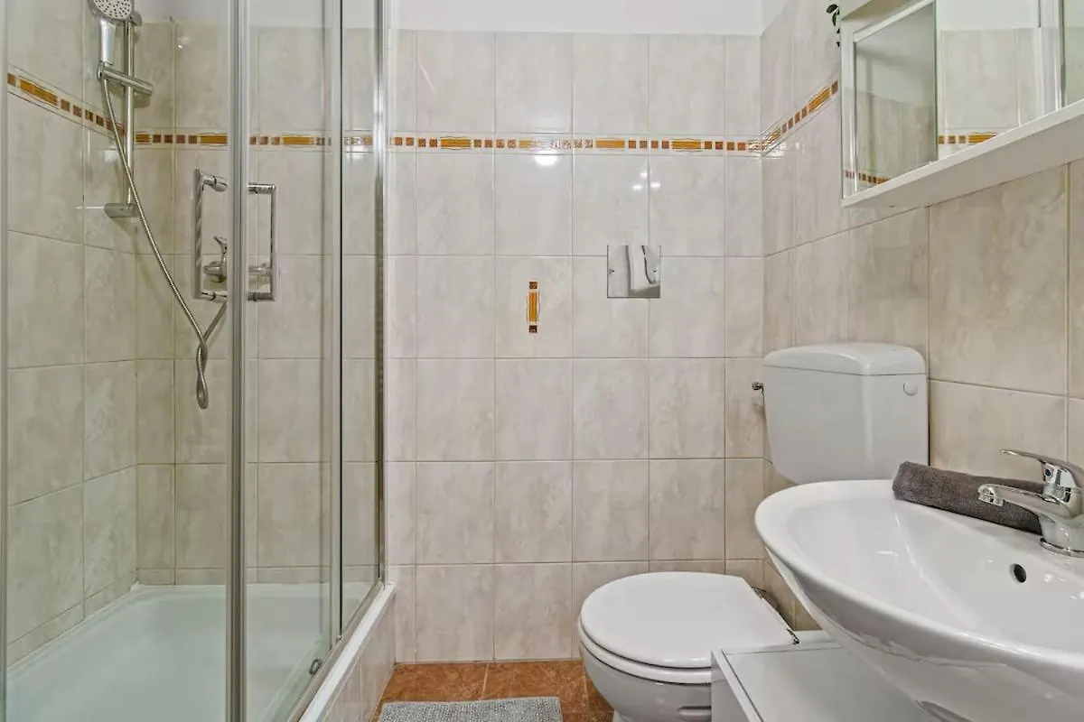 3 Min To U3 Neubaugasse I Fast Wifi Apartment Vienna